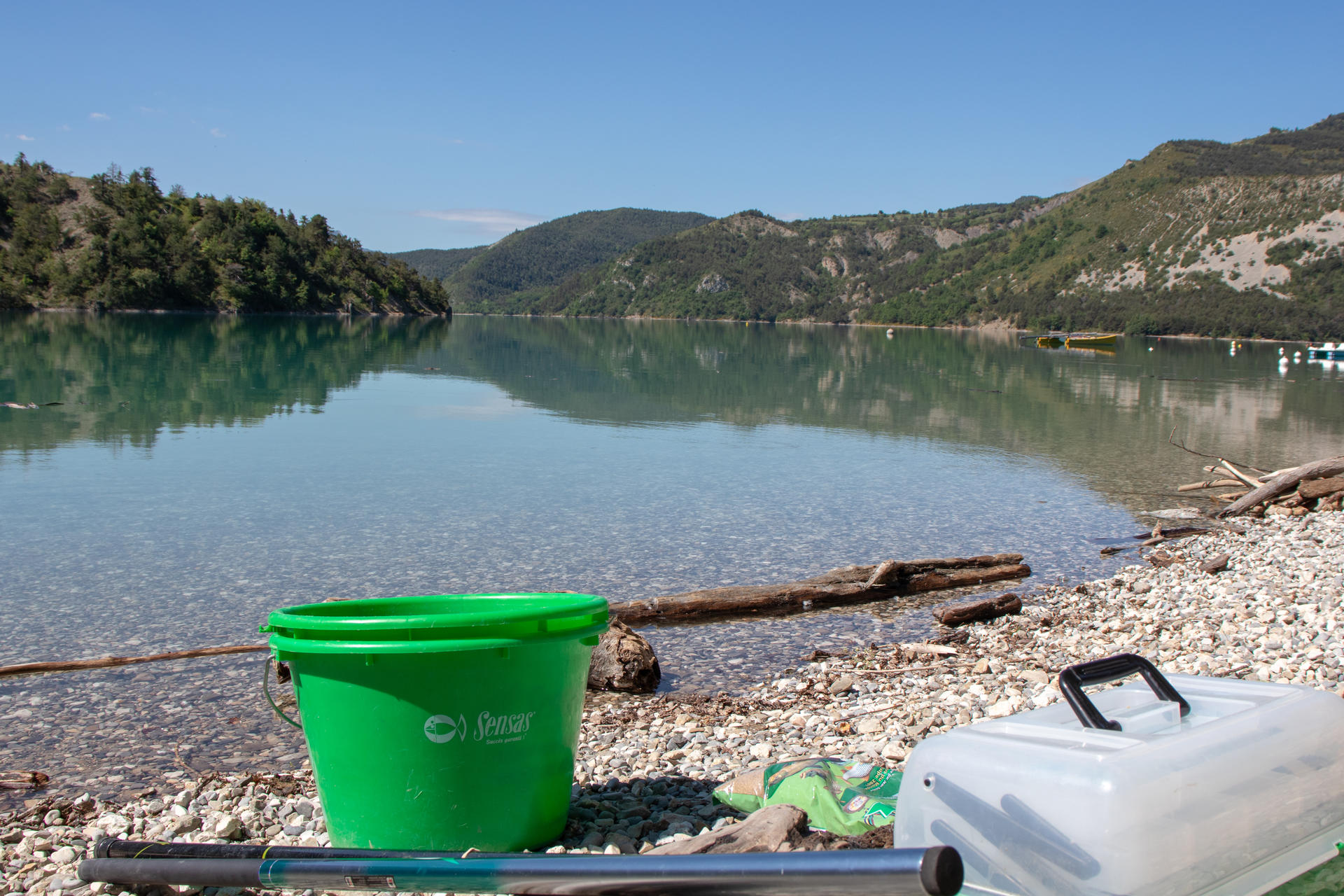 Essayez la pêche pour enfants au lac de Cubil